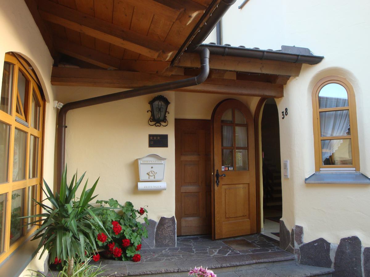 Hotel Landgasthof Hirsch Marktlustenau Exterior photo
